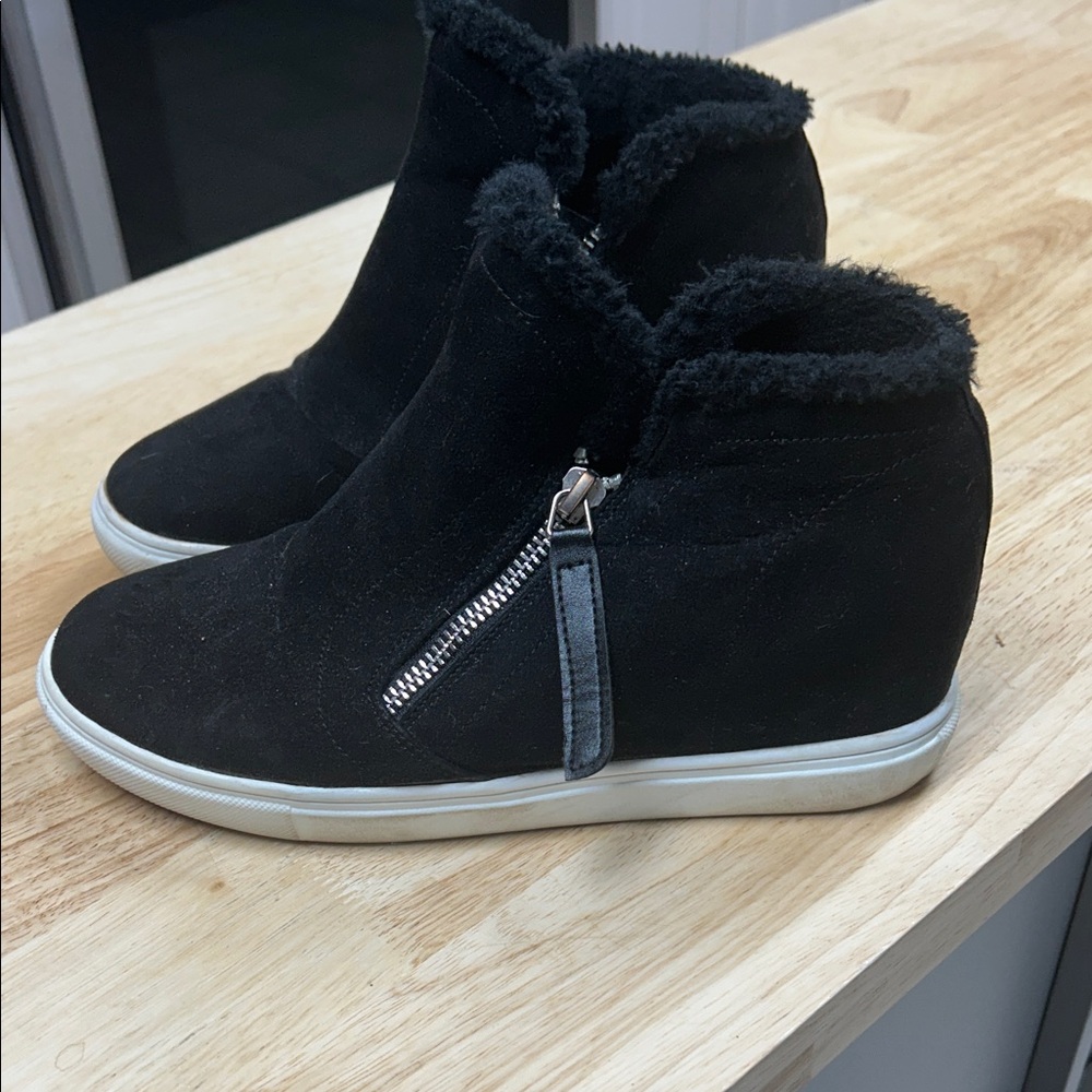 Steve Madden Black Suede Sneakers with Zipper